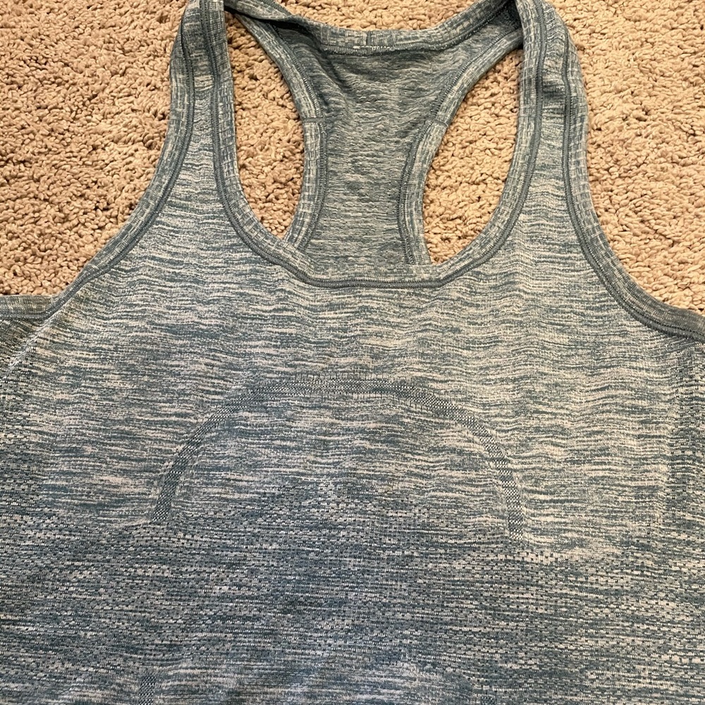 Lululemon Swiftly Tech Racerback Top, Size 4 - image 2